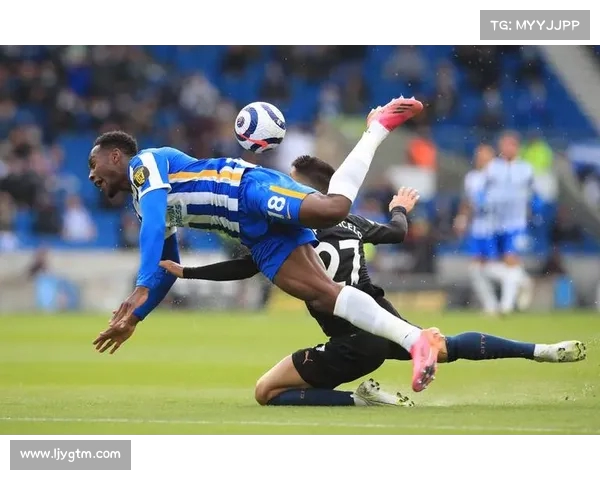 英超球队体能训练模式解析与提升运动员竞技状态的关键策略