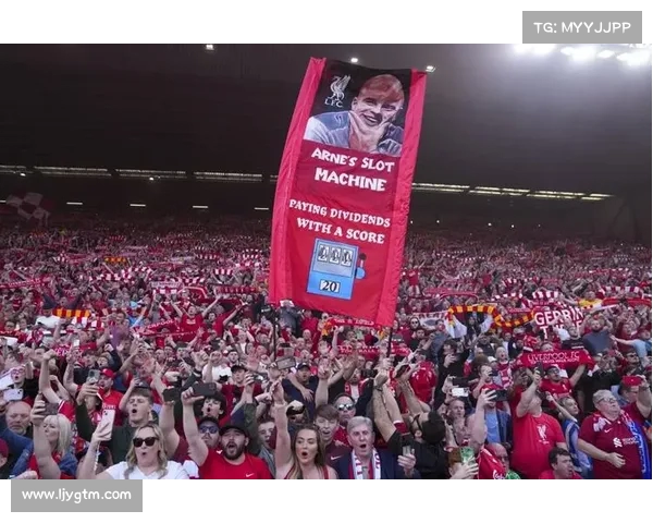 英超比赛日：焦点赛事前瞻与球迷热议，谁能脱颖而出锁定胜局